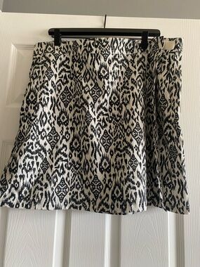 Ripskirt Hawaii Black and White Ikat A-Line Skirt